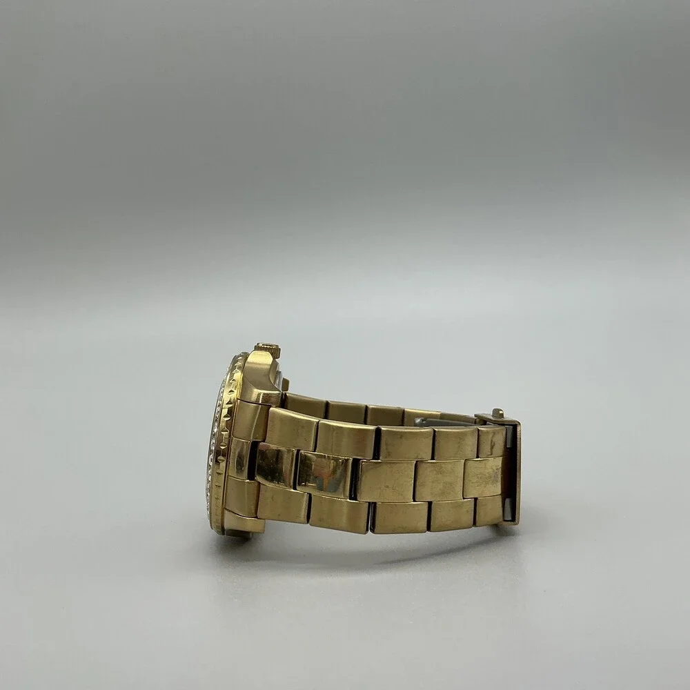 Guess U12005L1 Womens Watch 37mm Gold Tone Crystals Day Date New Battery 6.25